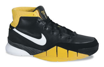 Kobe Bryant  signature Basketball Shoes: Nike Zoom Kobe I (1) (2005-06 NBA Season)