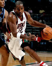 Here we tell you where to buy Michael Redd shoes online